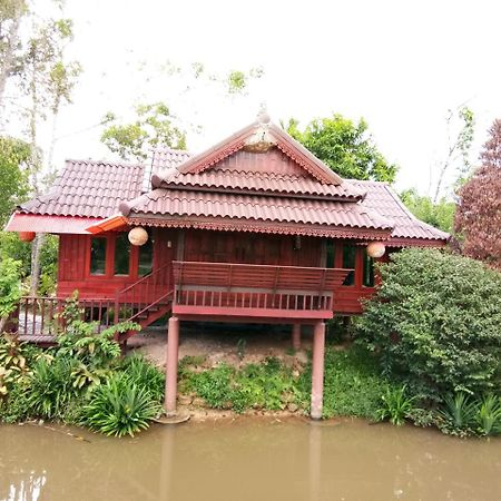 Suanson Villa Nakhon Si Thammarat Exterior foto