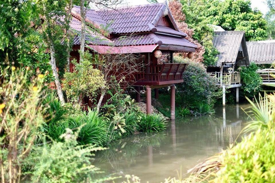 Suanson Villa Nakhon Si Thammarat Exterior foto